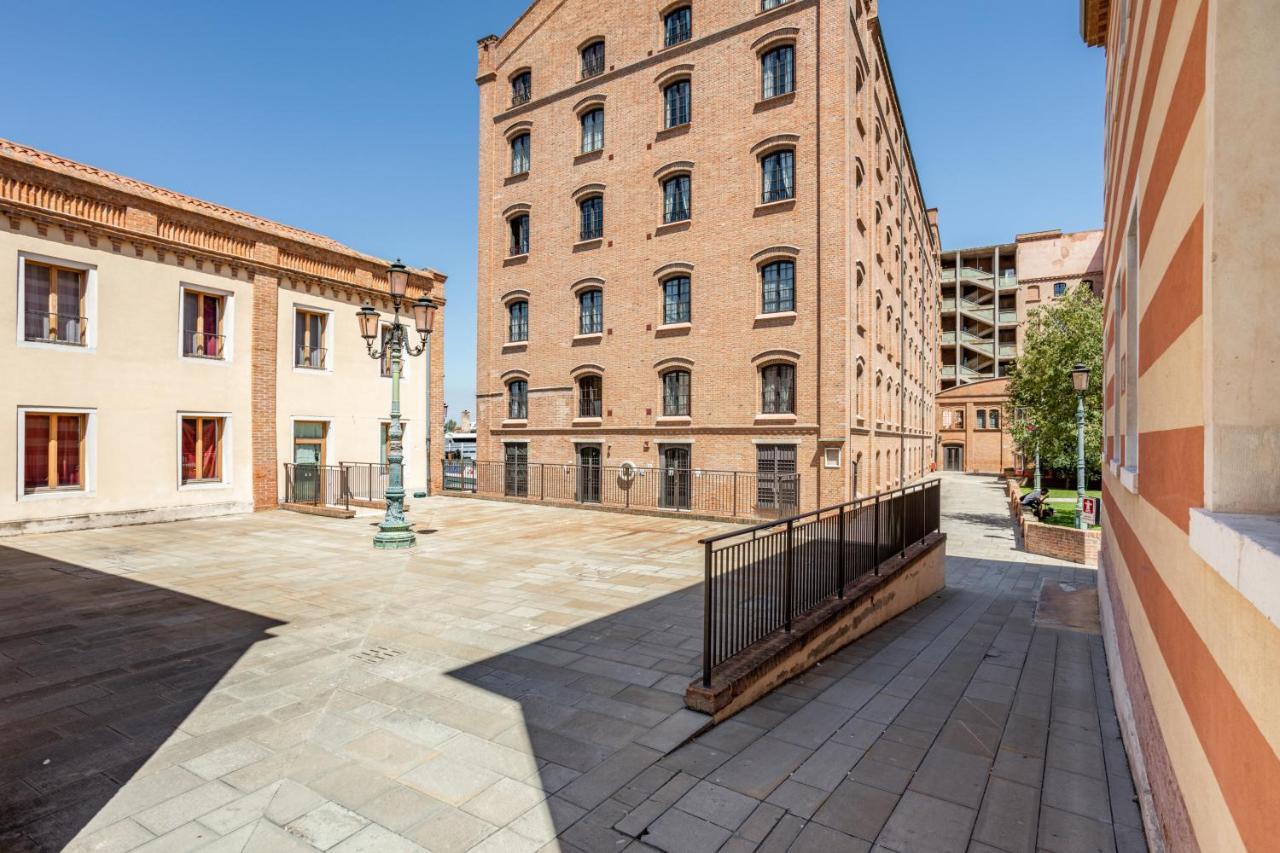 Molino Stucky Residence Suites Venetië Buitenkant foto